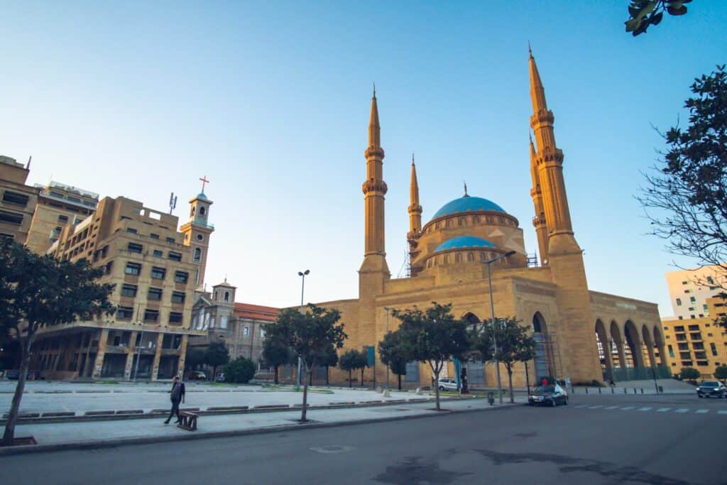 Beirut center to airport