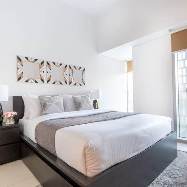 best airbnbs dubai marina cayan bedroom