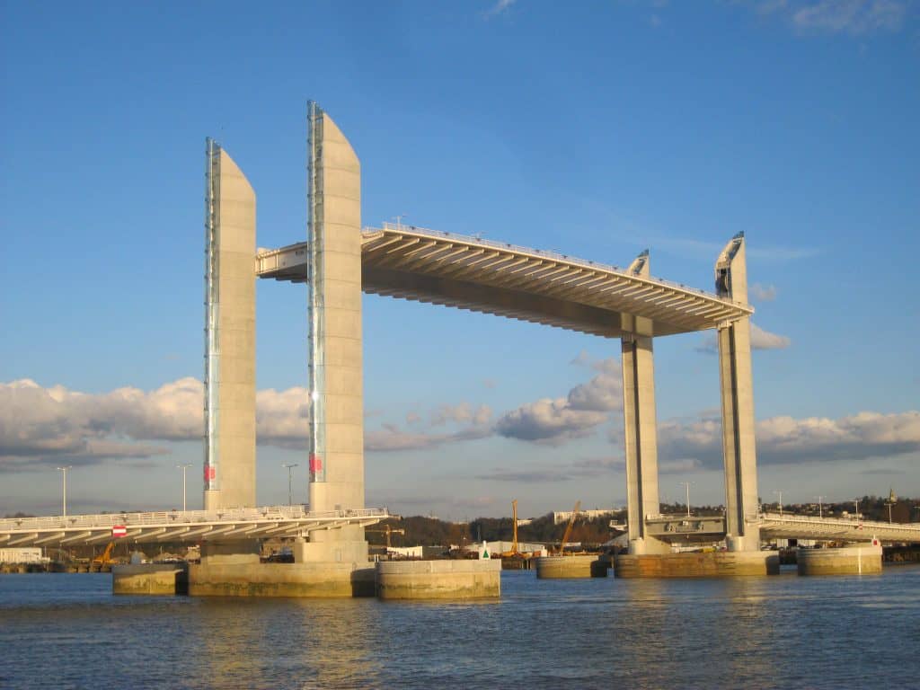 best things to do in bordeaux Pont Jacques Chaban-Delmas