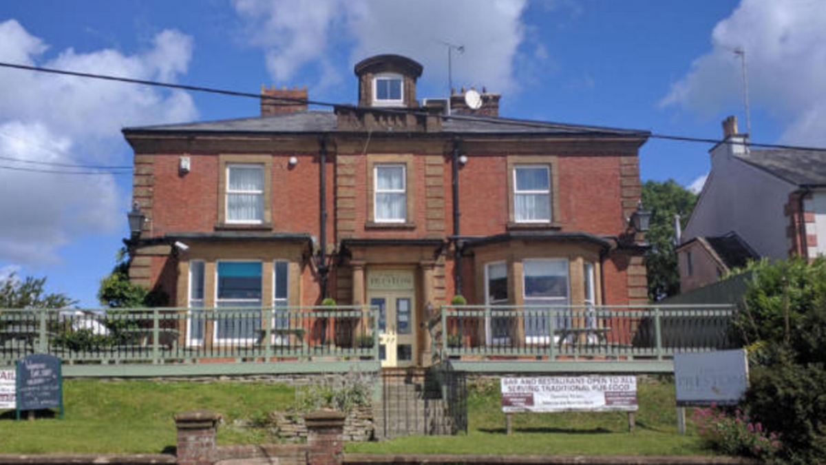 Top 15 Hotels in Yeovil for an Stay