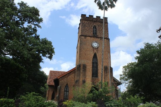 things to do kandy st pauls church