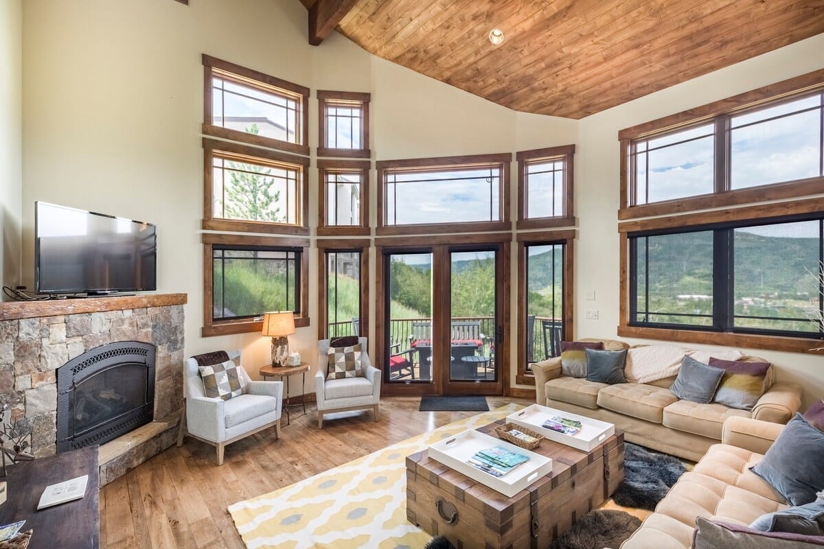best airbnbs copper mountain luxury chalet living room
