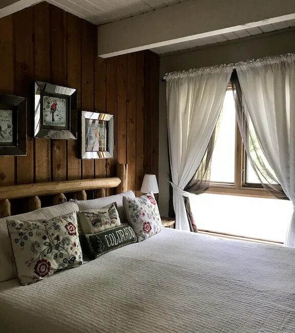 best airbnb breckenridge condo close to slopes bedroom