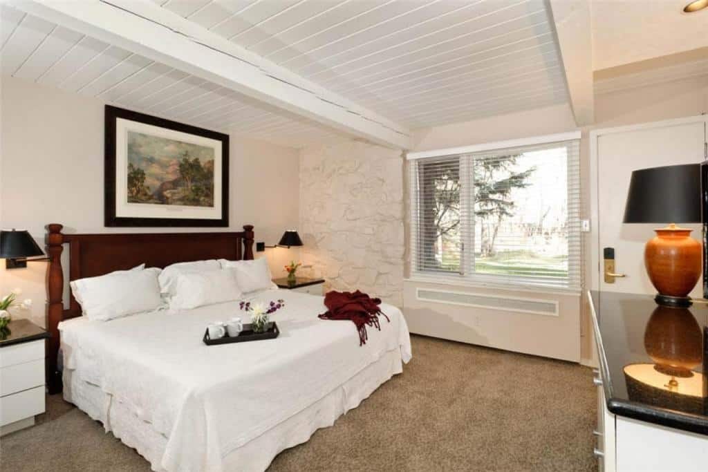 best cabins aspen two bed condo bedroom