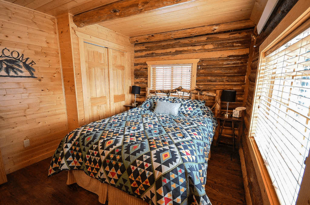 Grand lake cabins lenada bedroom