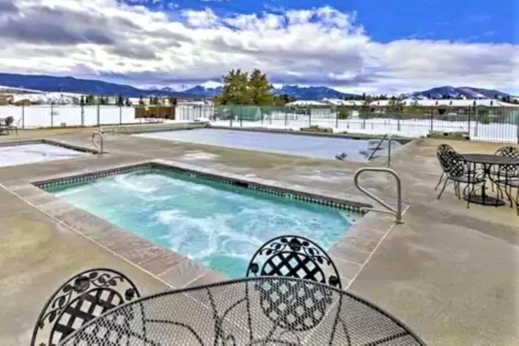 best Granby hotels pines at meadow ridge hot tub