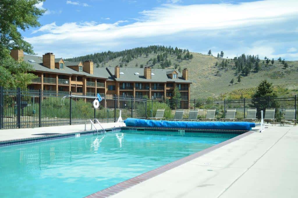 best Granby hotels the inn at silvercreek swimming pool