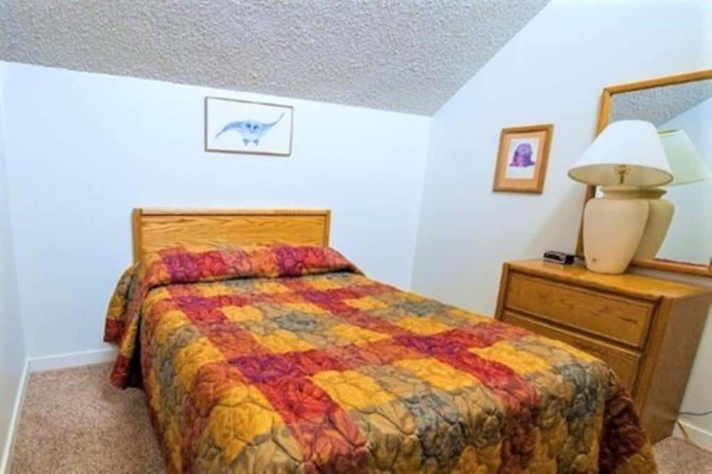 best Granby hotels twin rivers bed