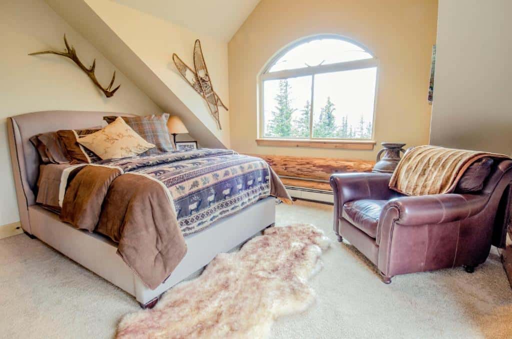 best hotels in Nederland colorado silver lake lodge bedroom