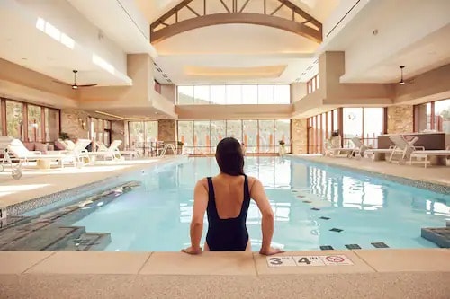best black hawk hotels monarch