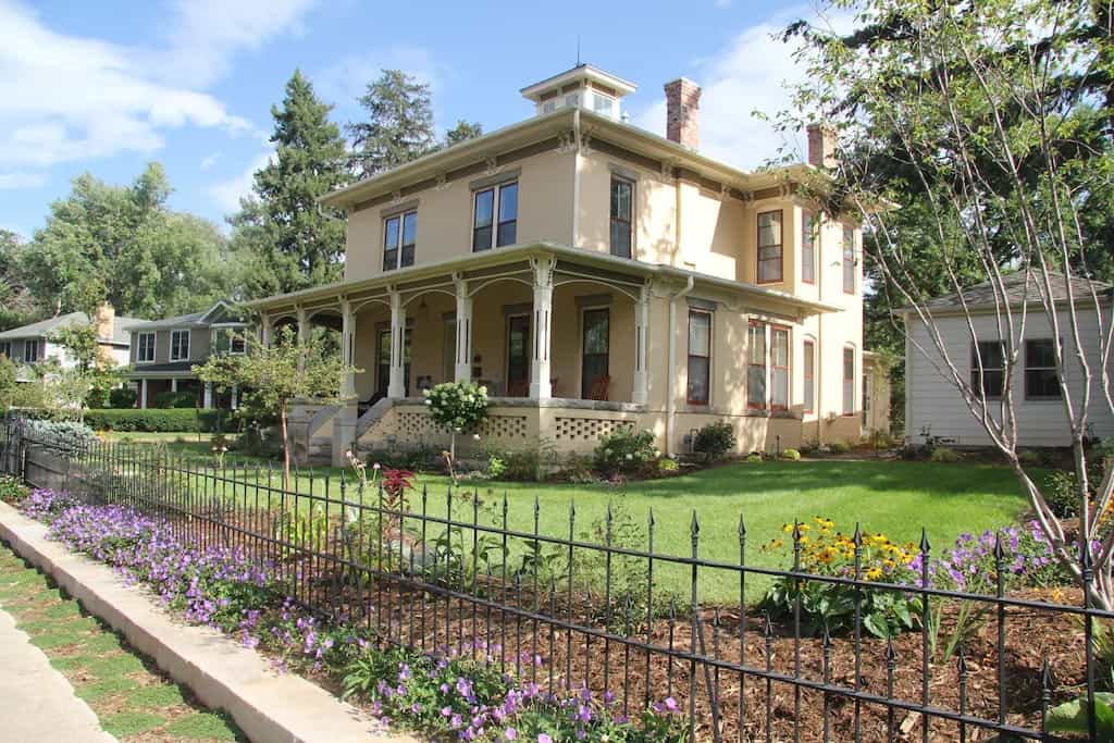 best boulder airbnbs landmark home