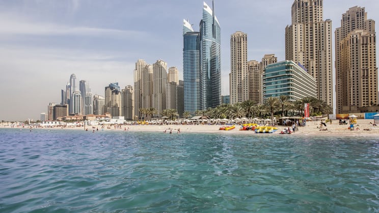 best-dubai-hotels-private-beach-Hilton-Dubai-The-Walk