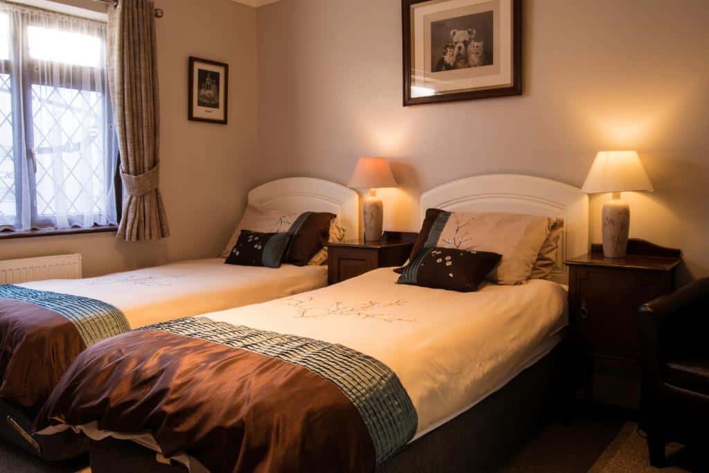 best-hotels-in-Gravesend-Bed-Breakfast-Fieldview