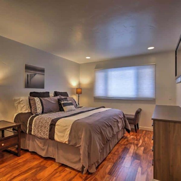 best cabins aspen downtown close to ski lifts bedroom