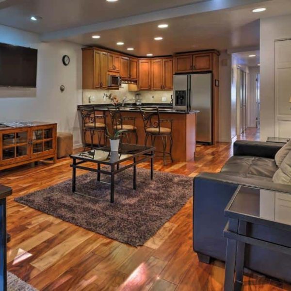 best cabins aspen downtown close to ski lifts living room